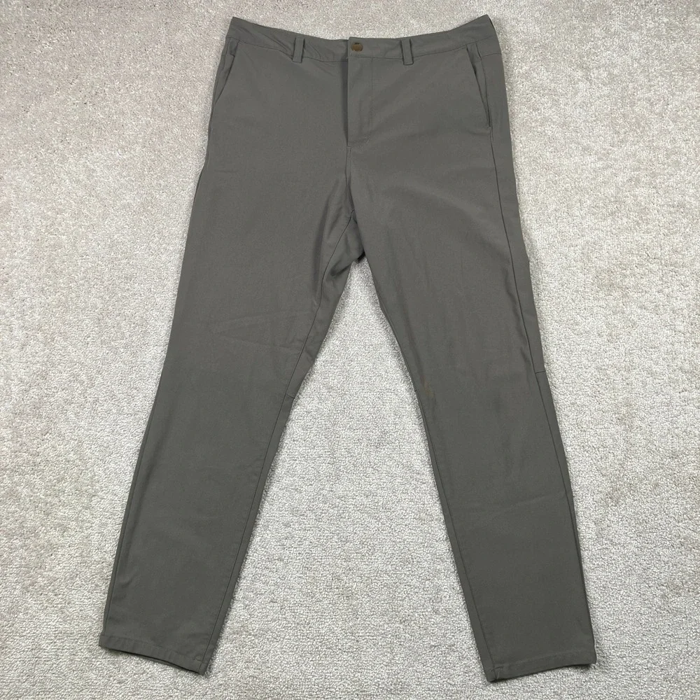 Cuts AO Slim Fit Pants Mens 33x32 (33x29.5) Brown Gray Performance Athleisure